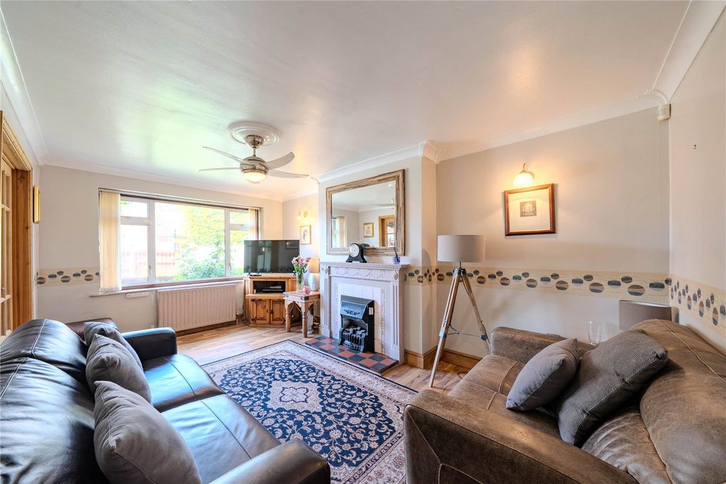 Property photo 2 of 21 Picture No. 22
