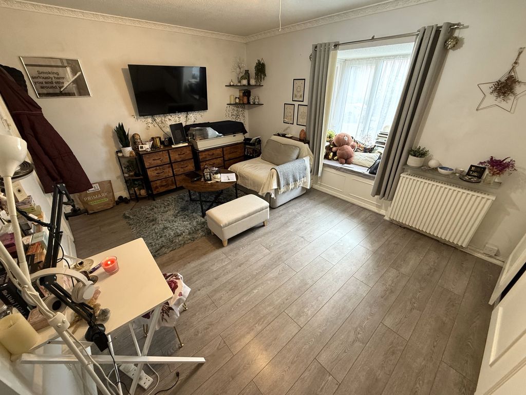 Property photo 2 of 6 Studio Room (A)