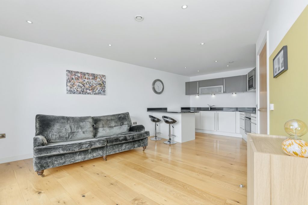 Property photo 3 of 15