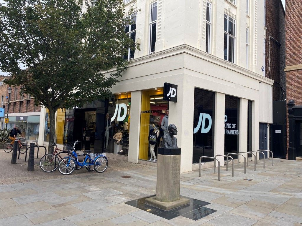 Property photo 1 of 4 Photo 4