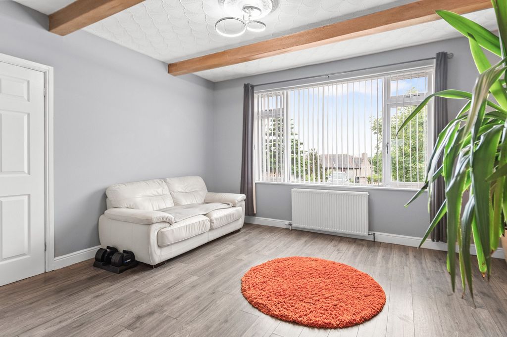 Property photo 3 of 25 4120878