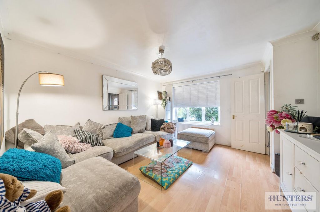 Property photo 2 of 20 A9475d2A-084E-4B20-B12d-d12c8A20d84B.Jpg