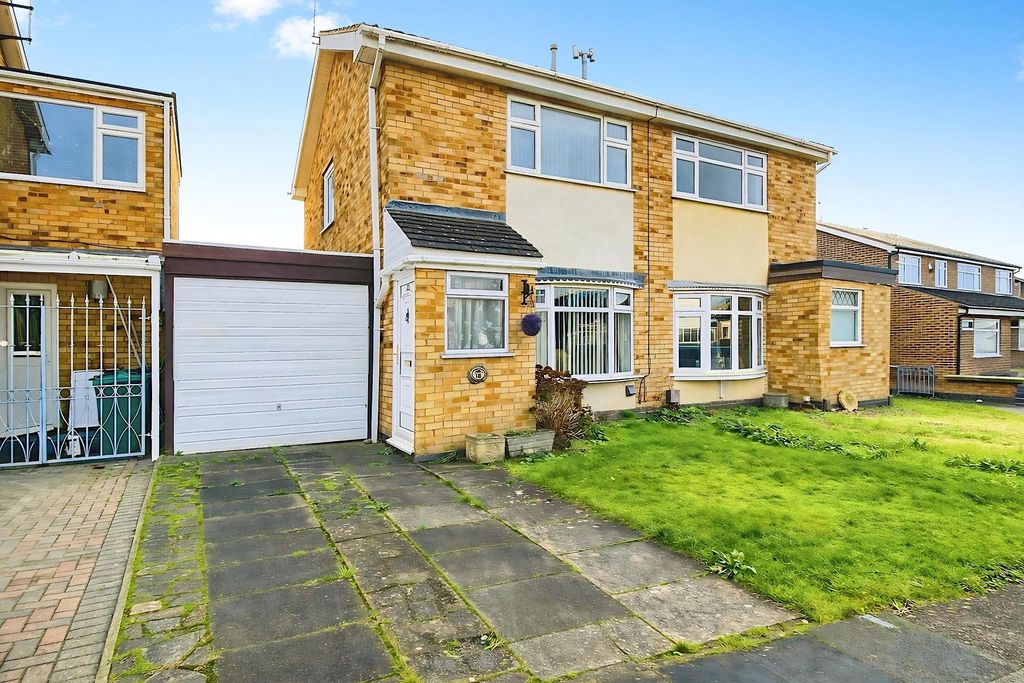 Property photo 1 of 19