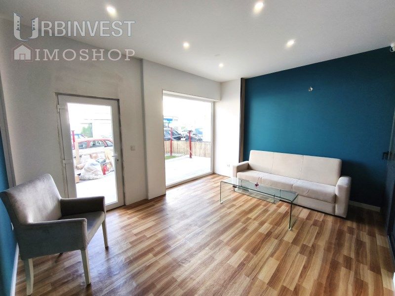 Property photo 1 of 32