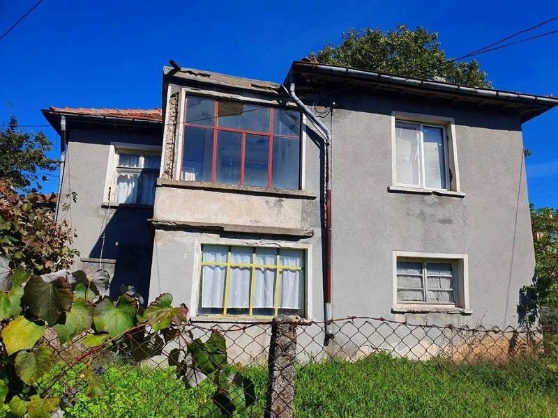 Property photo 1 of 5
