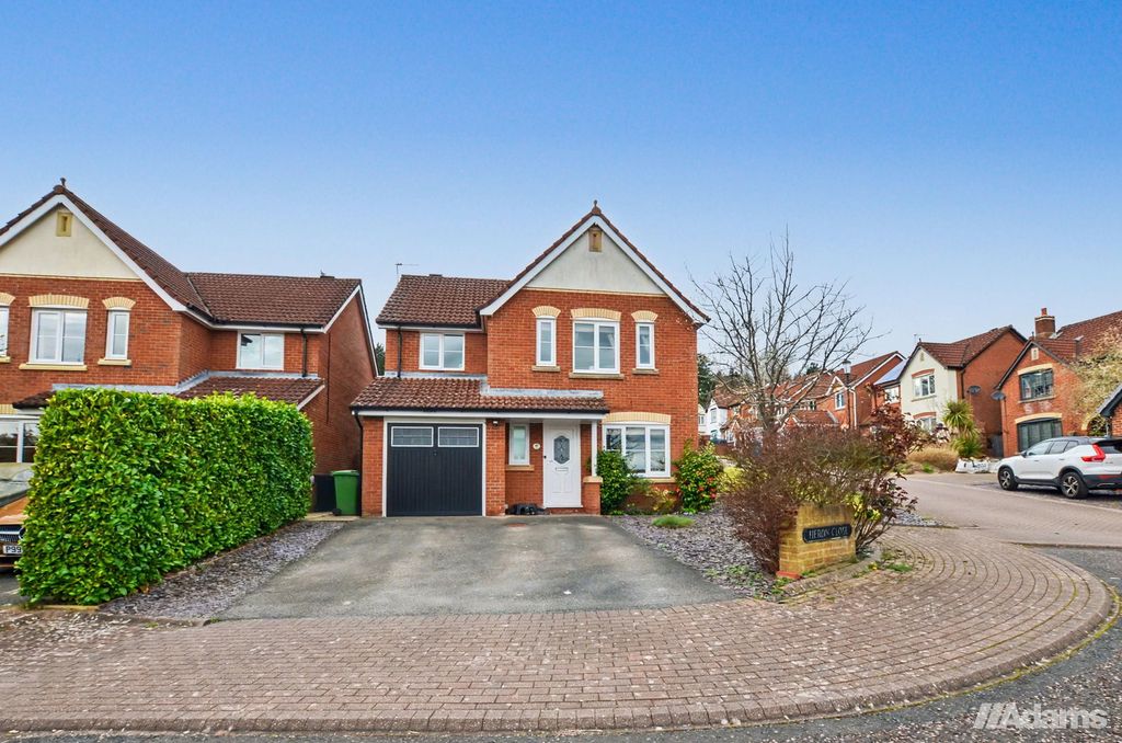 Property photo 1 of 35