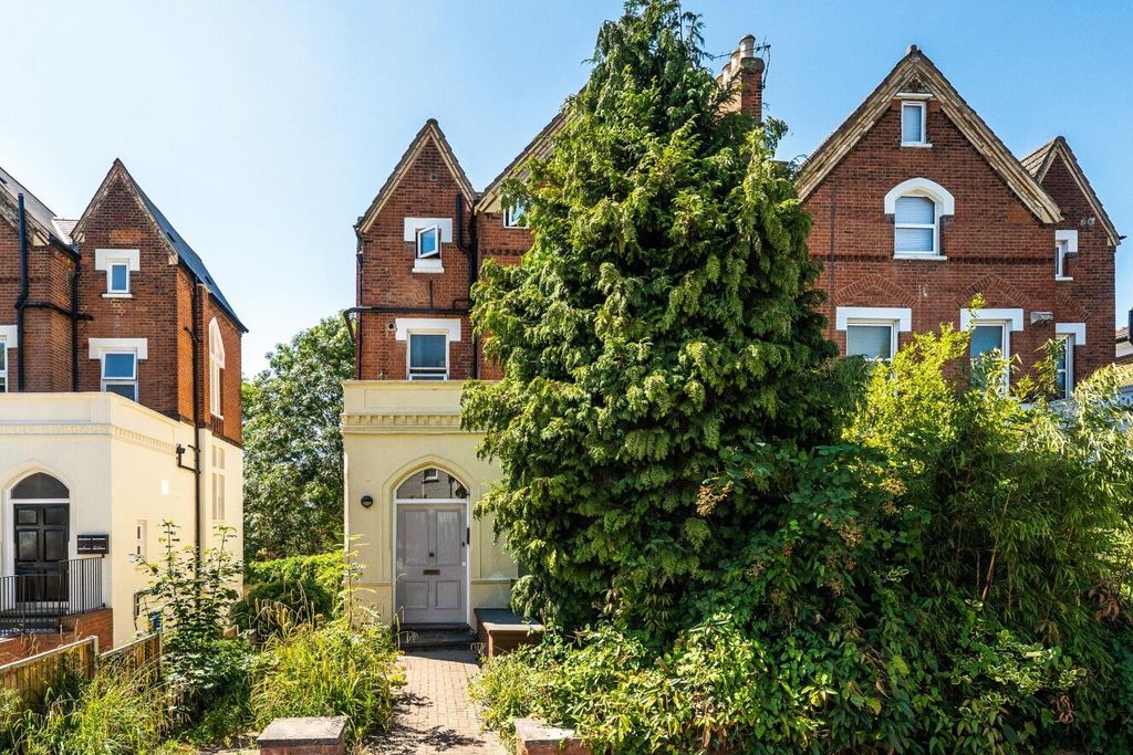 Property photo 1 of 16 Picture No. 25