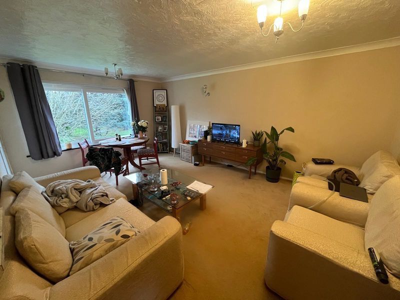 Property photo 2 of 13 Photo 4