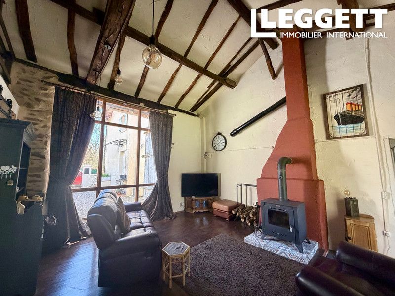 Property photo 2 of 10