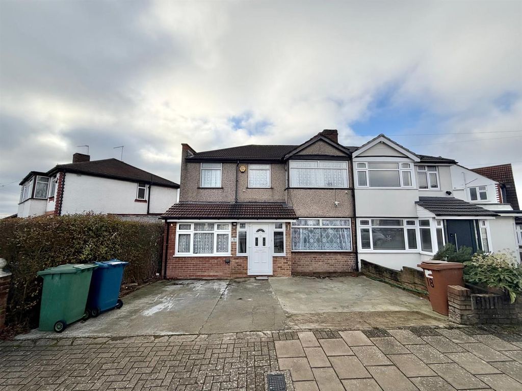 Property photo 1 of 12 Davidson Frost-Wellings, Dfw Collins Avenue, Exter