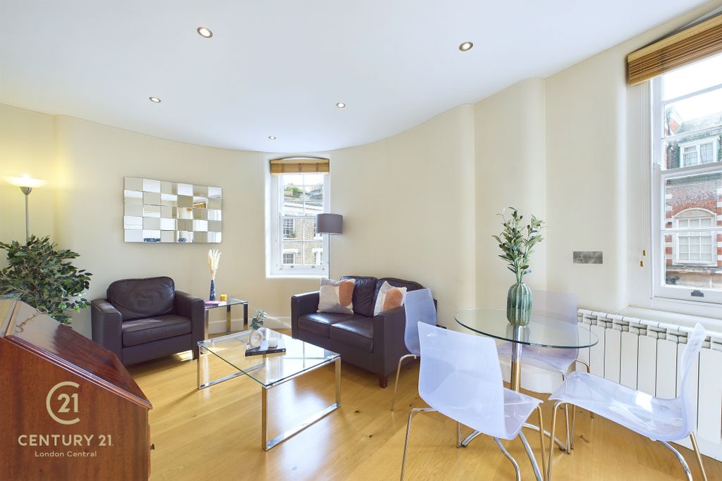 Property photo 2 of 31