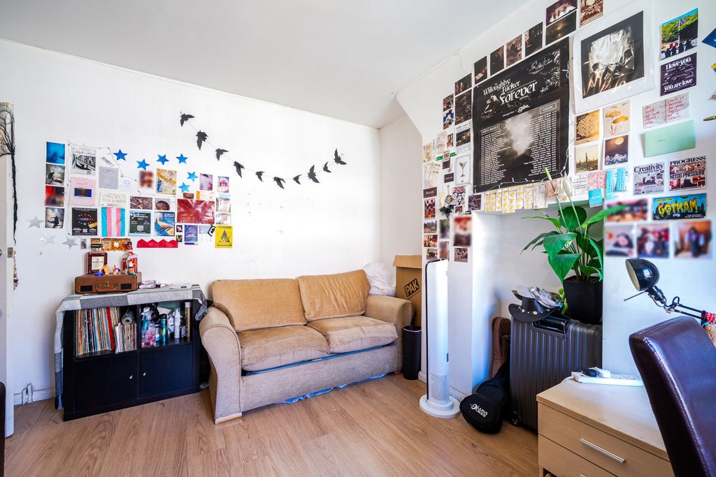 Property photo 3 of 11 1495773-8-6A5E0A4...