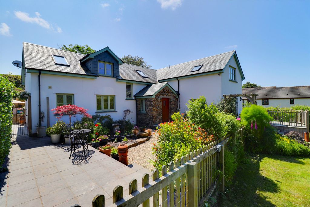 Property photo 1 of 42 Picture No. 25
