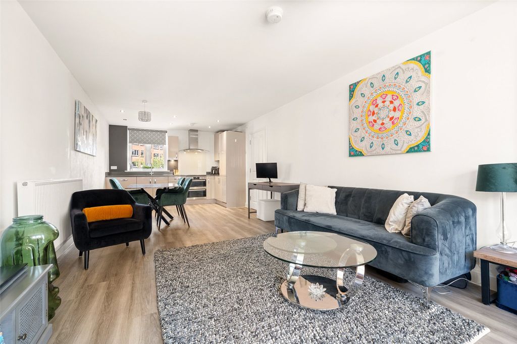 Property photo 3 of 12 Picture No. 09