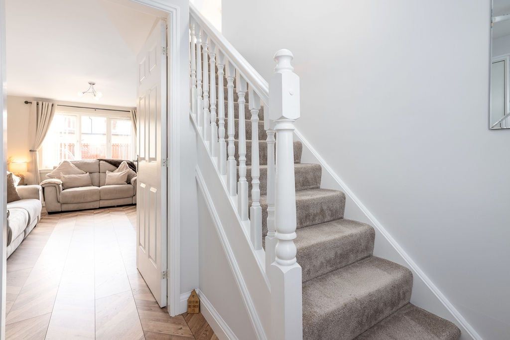 Property photo 3 of 43