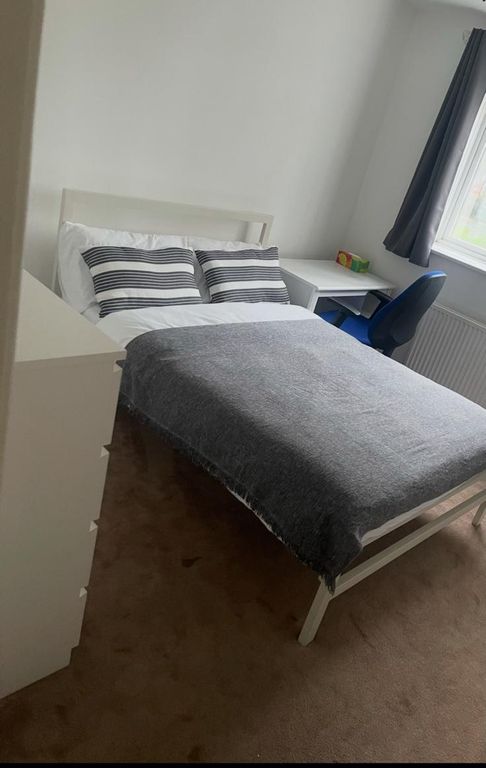 Property photo 2 of 4