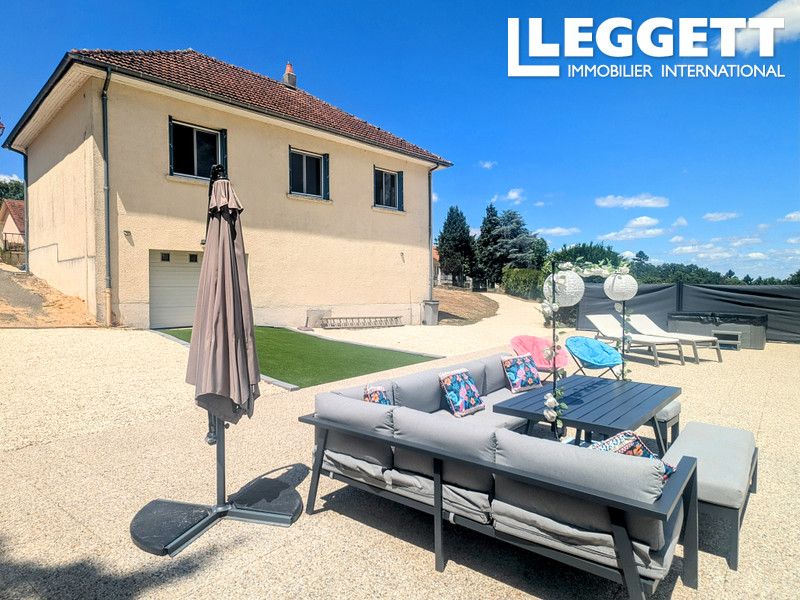 Property photo 2 of 10