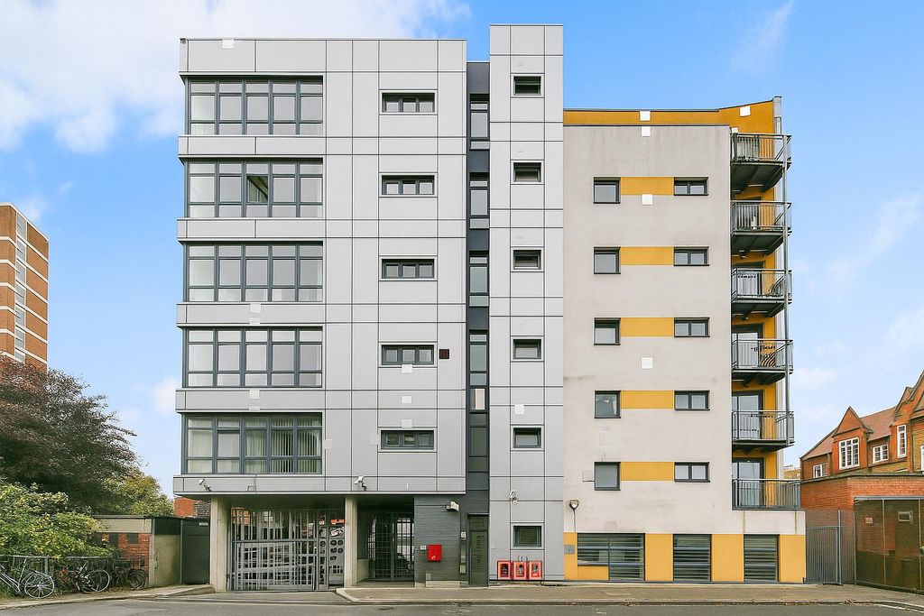 Property photo 1 of 10 1.Png