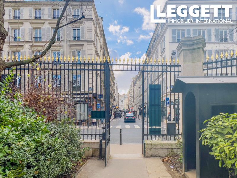 Property photo 2 of 10