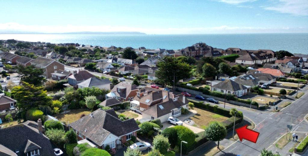 Property photo 1 of 27 Picture No. 40