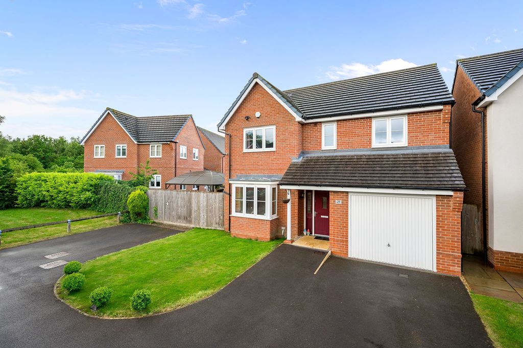 Property photo 1 of 36