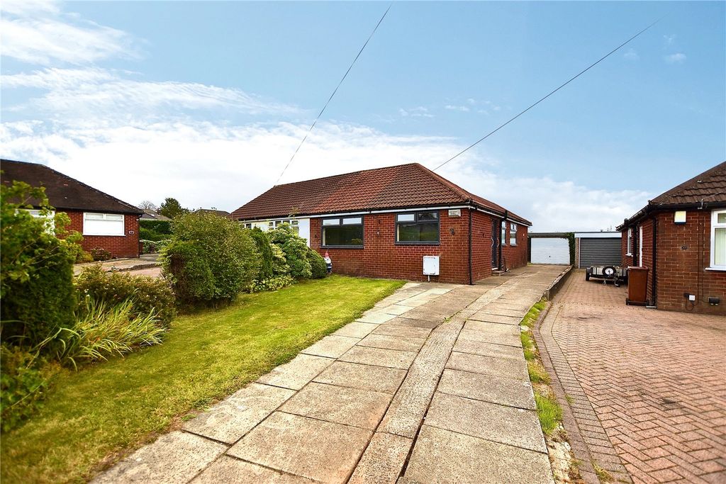 Property photo 1 of 13 Front External