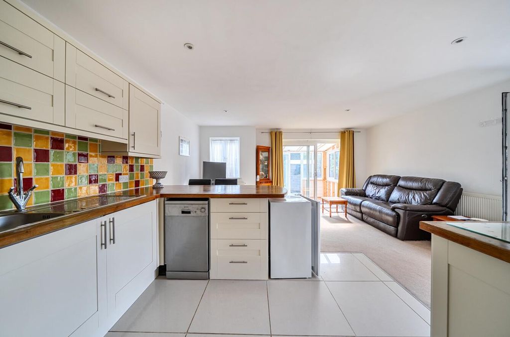 Property photo 2 of 14 -6Ab276B8A1436-l-1-6Aac31258d883-1523662 (3)-1.Jpg