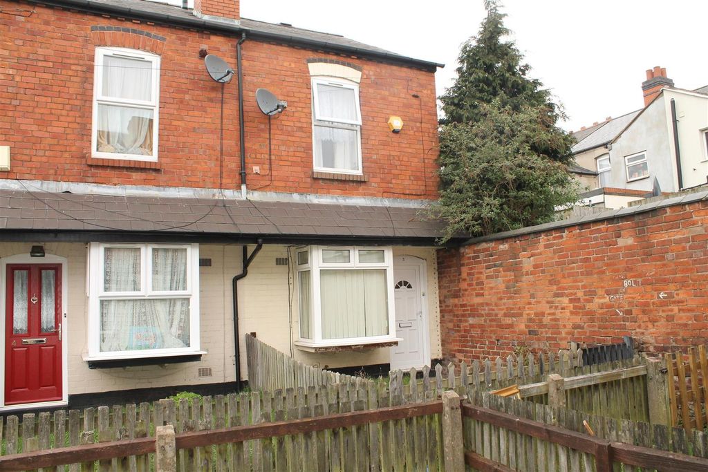 Property photo 1 of 2