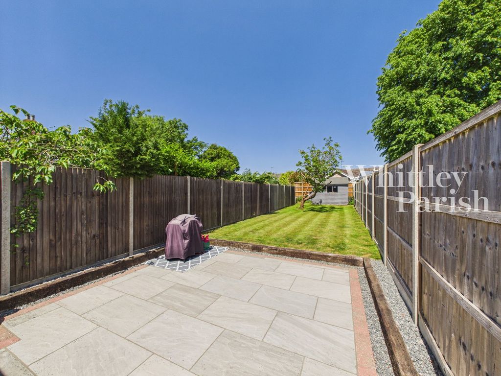 Property photo 2 of 14