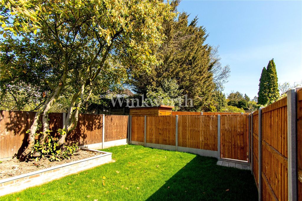 Property photo 3 of 12 Picture No. 16