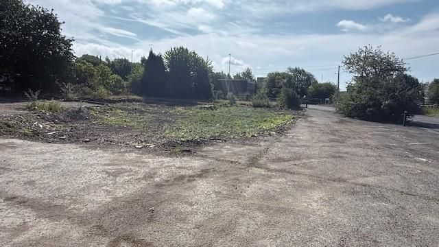 Property photo 1 of 6 Vernon Road 2.Jpg