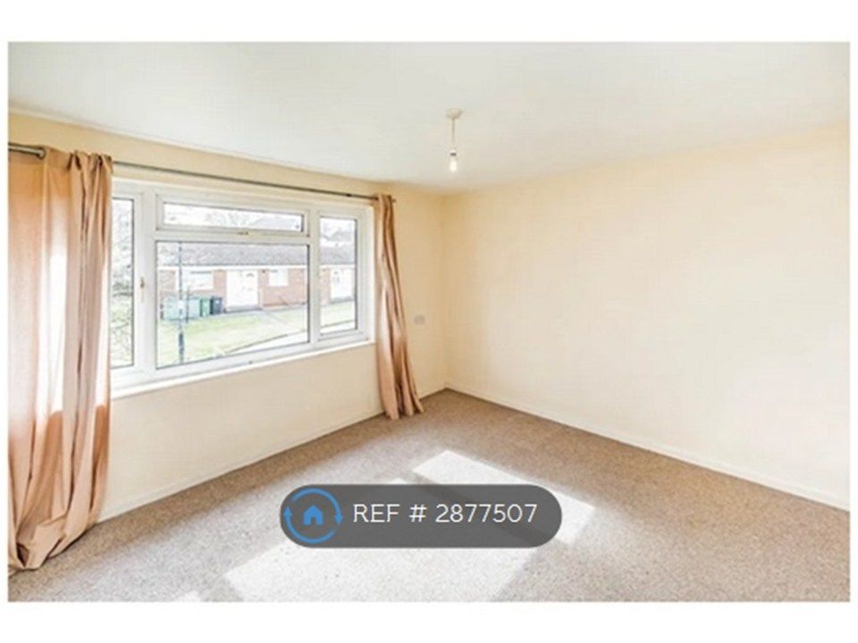 Property photo 2 of 5