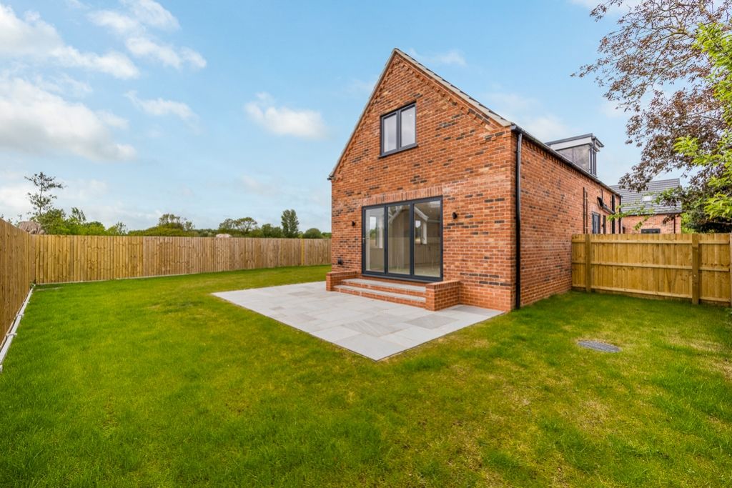 Property photo 3 of 16 78B Horncastle Road (Boston)-10
