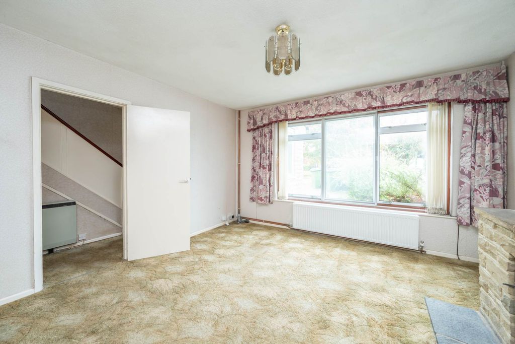 Property photo 3 of 23