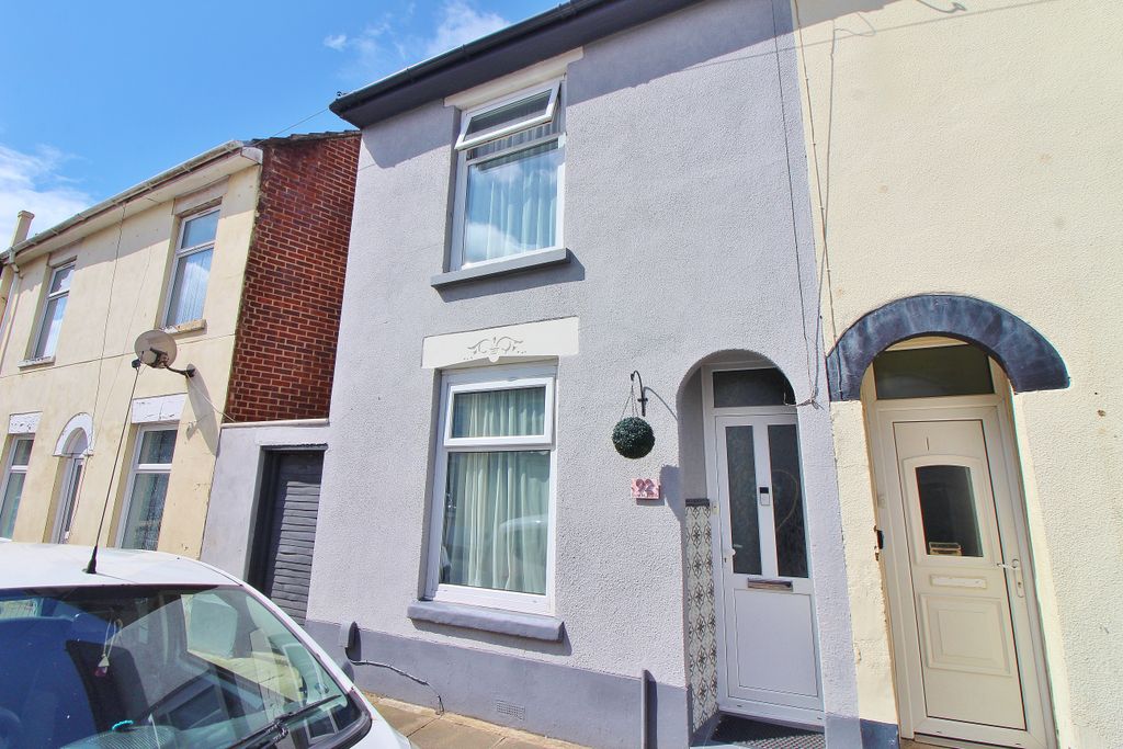 Property photo 1 of 22
