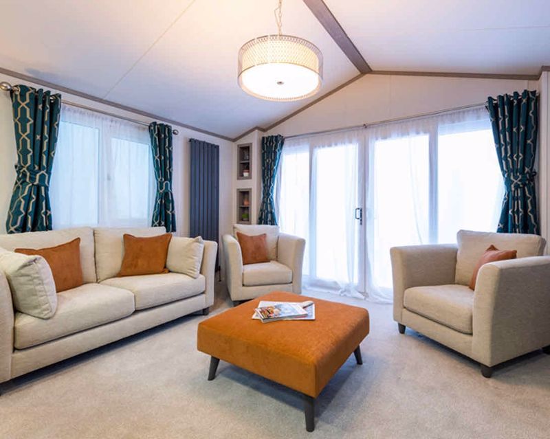 Property photo 3 of 10 Photo 2