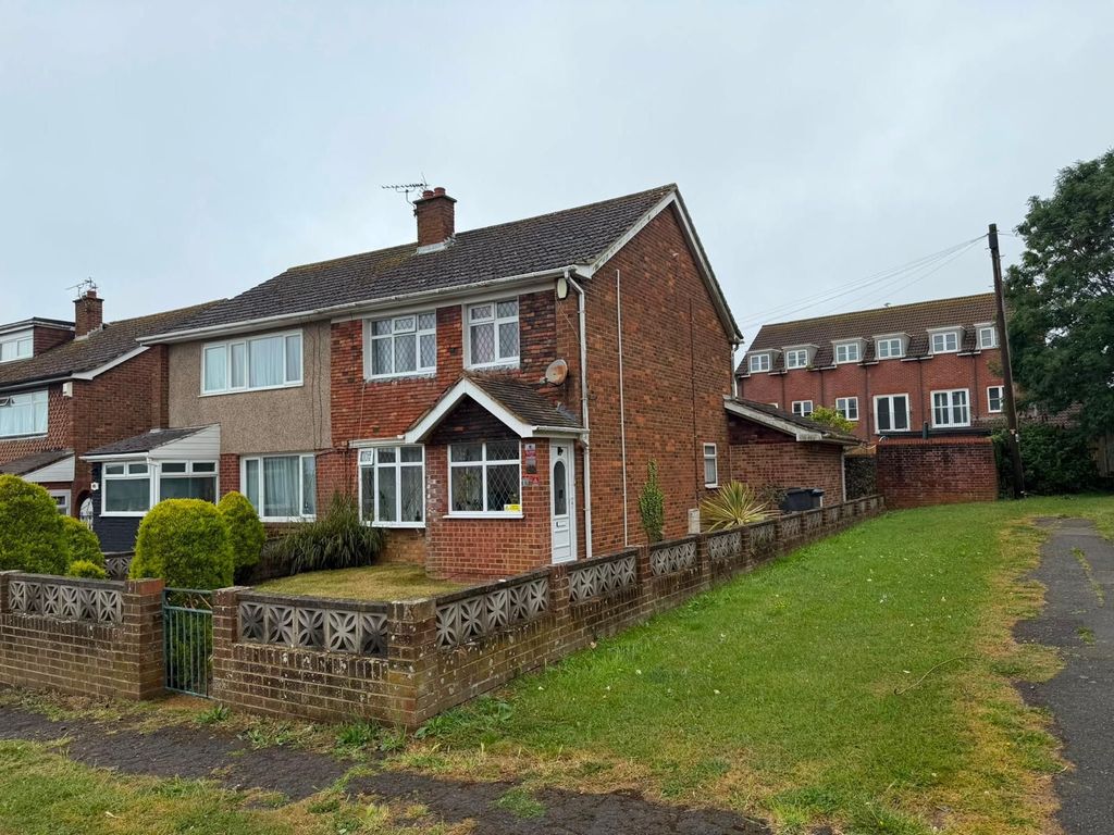 Property photo 1 of 12