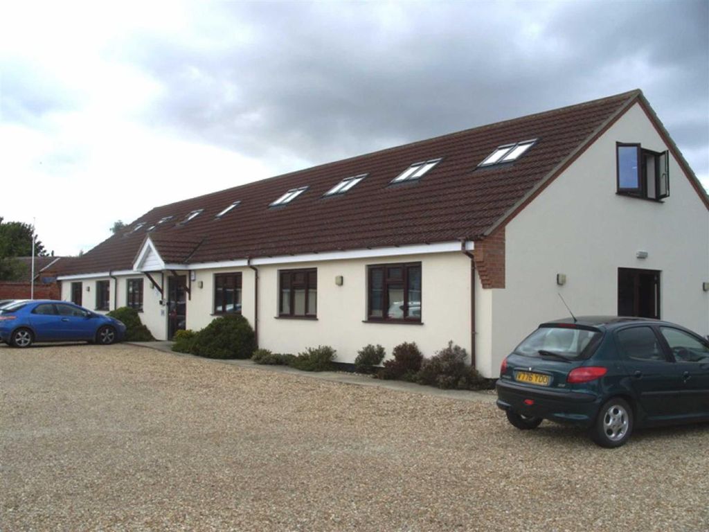 Property photo 3 of 21