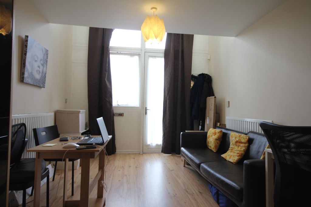 Property photo 3 of 6