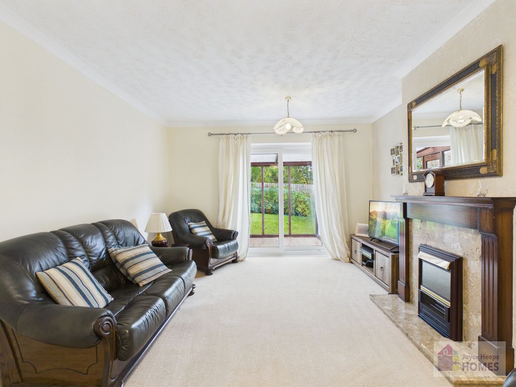 Property photo 2 of 23