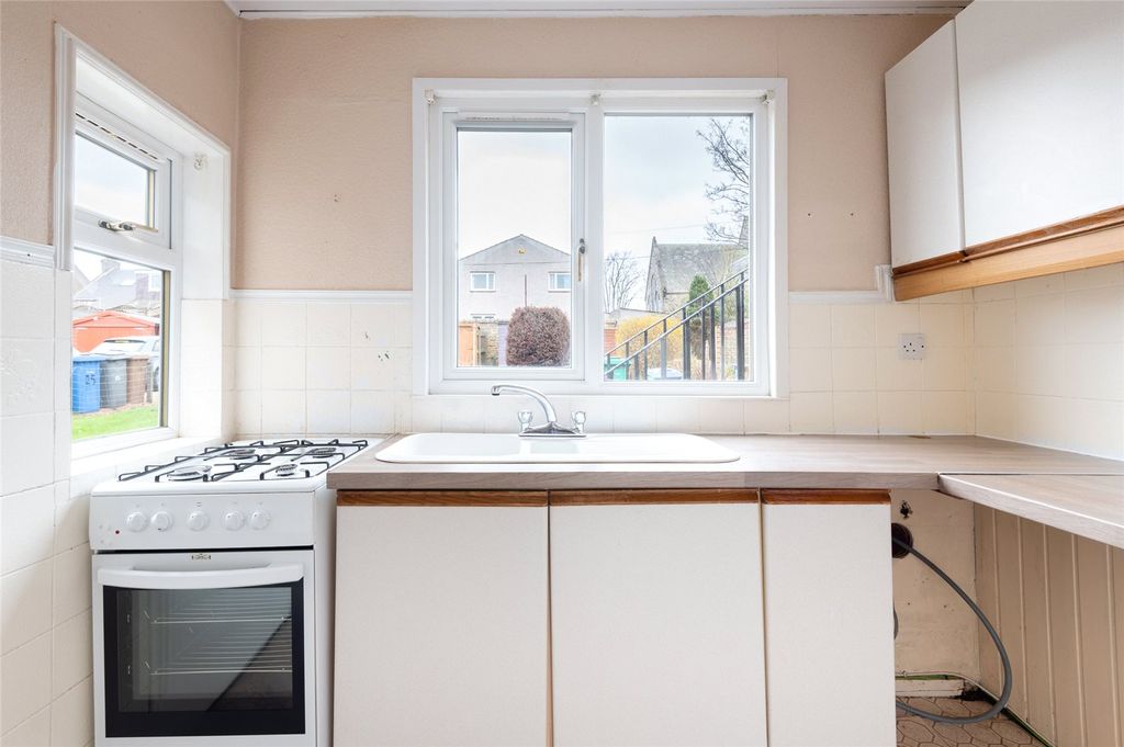 Additional image 14 of 2 bed flat for saleGladstone Street, Leven, Fife KY8