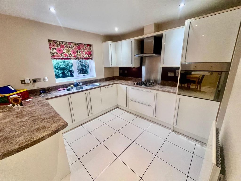 Property photo 3 of 14 Photo-2025-02-13-09-37-244.Jpg