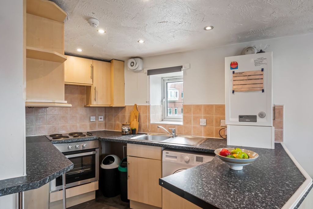 Property photo 3 of 11 Property Photo