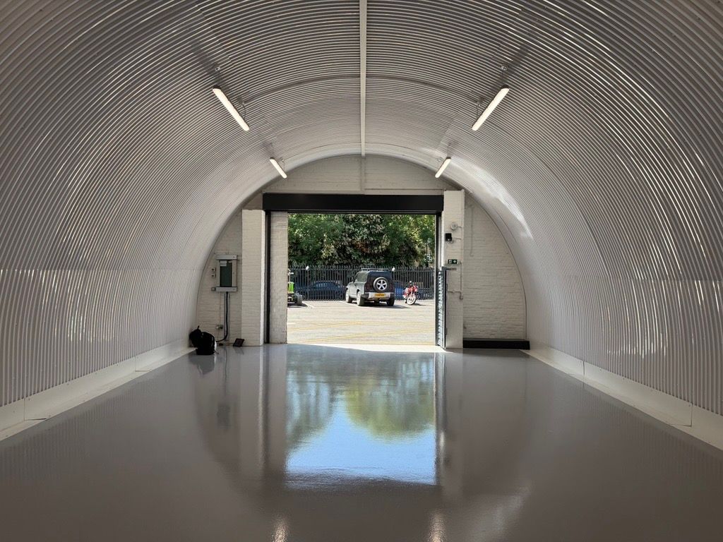 Property photo 3 of 4 An Empty Arch With White Lining