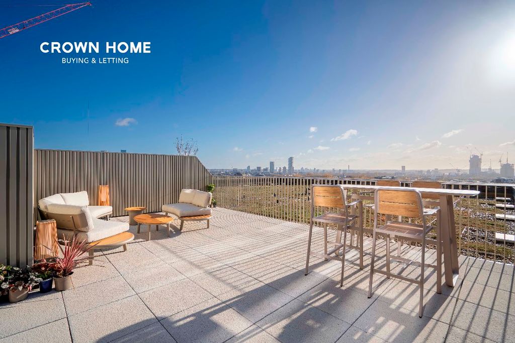 Property photo 3 of 27