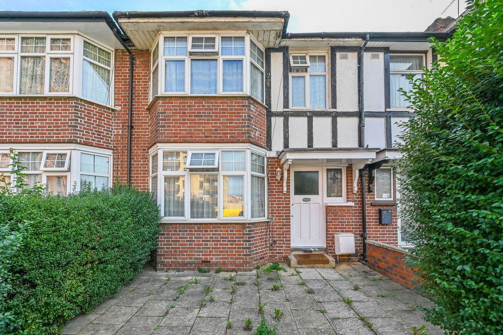 Property photo 1 of 6
