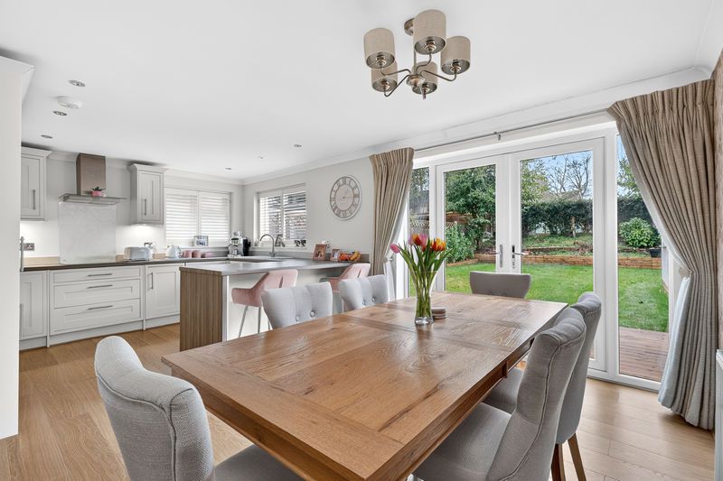 Property photo 2 of 19 Photo 19