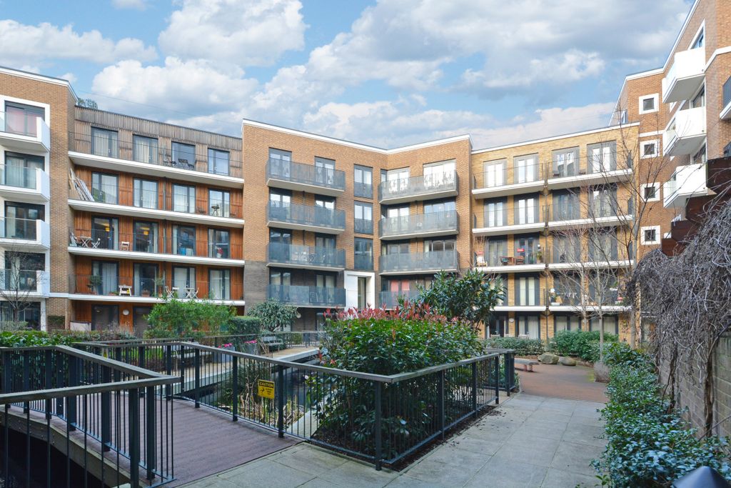 Property photo 2 of 7