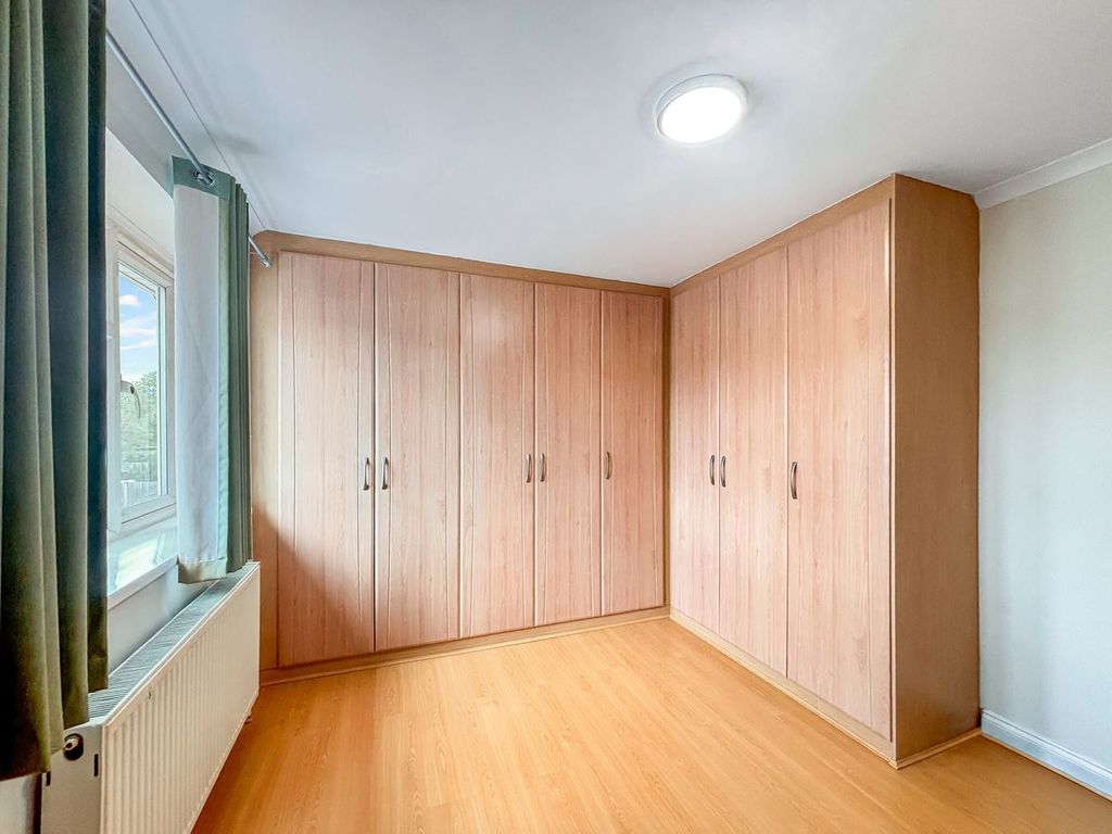 Property photo 1 of 26