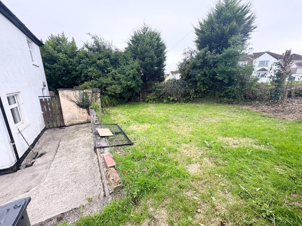 Property photo 2 of 14 Outside